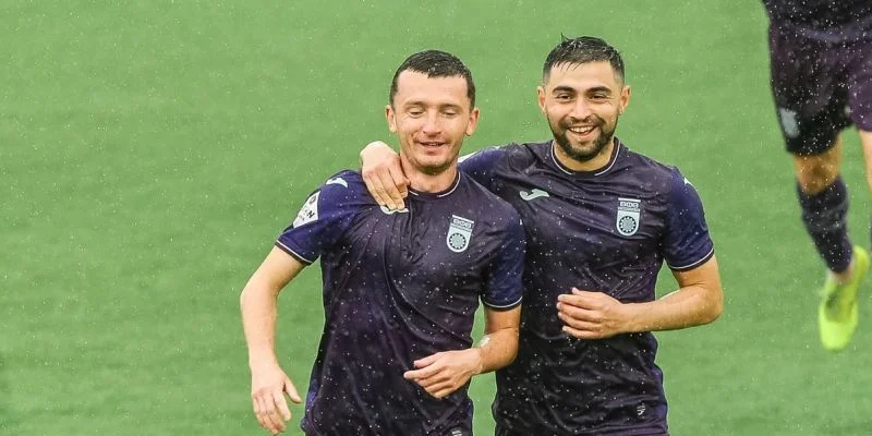 Уфа – Тюмень. Прогноз и ставки на матч Первой лиги (2 августа 2024 года) Уфа – Тюмень. Прогноз и ставки на матч Первой лиги (2 августа 2024 года)