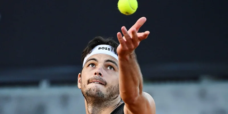 Тейлор Фриц — Маркос Хирон: прогноз и ставки на матч ATP Рим (10 мая 2025 года)
Тейлор Фриц — Маркос Хирон: прогноз и ставки на матч ATP Рим (10 мая 2025 года)