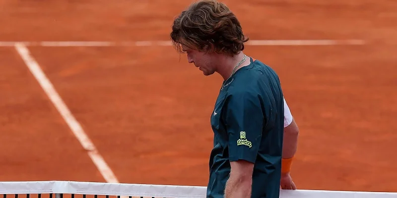 Андрей Рублев — Лучано Дардери: прогноз и ставки на матч ATP Гамбург (22 мая 2025 года)
Андрей Рублев — Лучано Дардери: прогноз и ставки на матч ATP Гамбург (22 мая 2025 года)