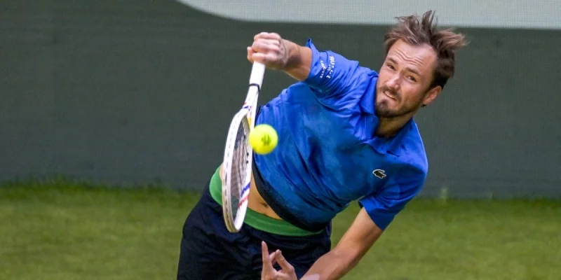 Александр Бублик — Даниил Медведев: прогноз и ставки на матч ATP Галле (22 июня 2025 года) Александр Бублик — Даниил Медведев: прогноз и ставки на матч ATP Галле (22 июня 2025 года)