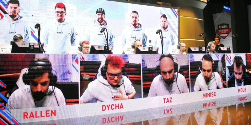 FaZe Clan - MOUZ