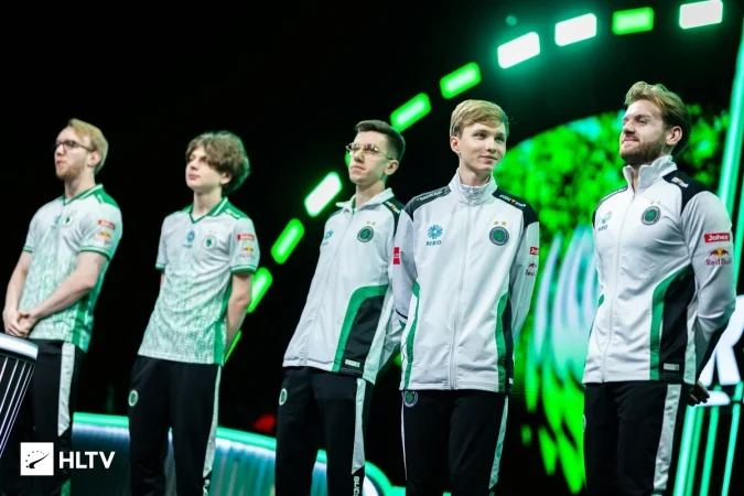 Furia eSports - Тим Falcons