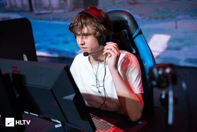Famalicao Esports - RUBY