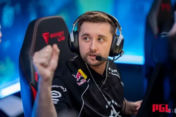 Astralis - Monte
