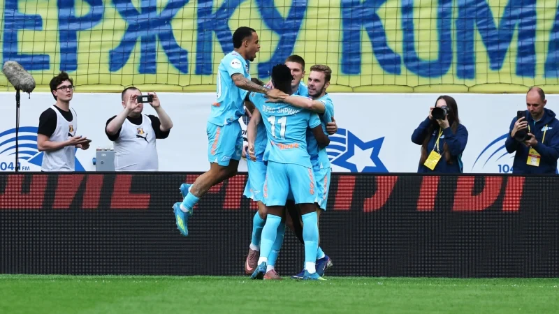 Крылья Советов - FC Zenit