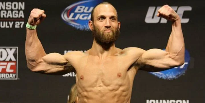 Элиас Теодору - Тревор Смит. Прогноз и ставки на UFC (27.05.2018) Элиас Теодору - Тревор Смит. Прогноз и ставки на UFC (27.05.2018)