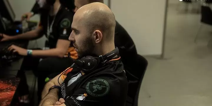 Fragsters - Kinguin. Прогноз и ставки на CS:GO (29.06.2018) Fragsters - Kinguin. Прогноз и ставки на CS:GO (29.06.2018)