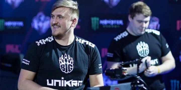 FaZe - BIG FaZe - BIG