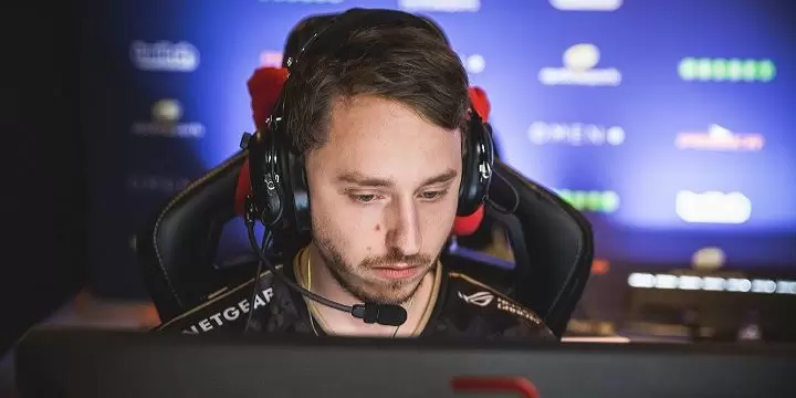 NIP - Red Reserve. Прогноз и ставки на CS:GO (20.07.2018) NIP - Red Reserve. Прогноз и ставки на CS:GO (20.07.2018)