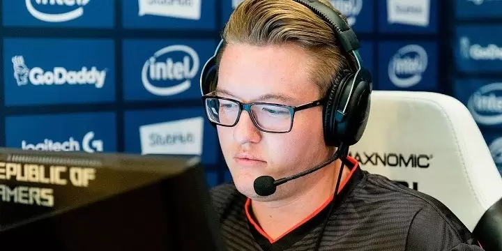 Fnatic - FaZe Clan. Прогноз и ставки на CS:GO (25.07.2018) Fnatic - FaZe Clan. Прогноз и ставки на CS:GO (25.07.2018)