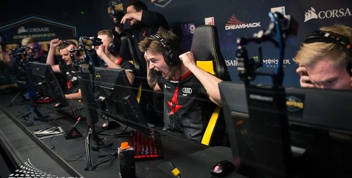 Astralis - MOUZ Astralis - MOUZ