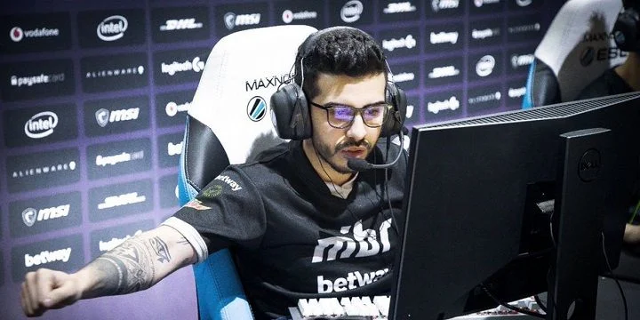 Mousesports - MiBR. Прогноз на CS:GO (30.08.2018) Mousesports - MiBR. Прогноз на CS:GO (30.08.2018)