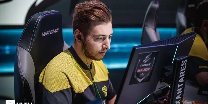 Space Soldiers - Rogue. Прогноз на CS:GO (05.09.2018) Space Soldiers - Rogue. Прогноз на CS:GO (05.09.2018)