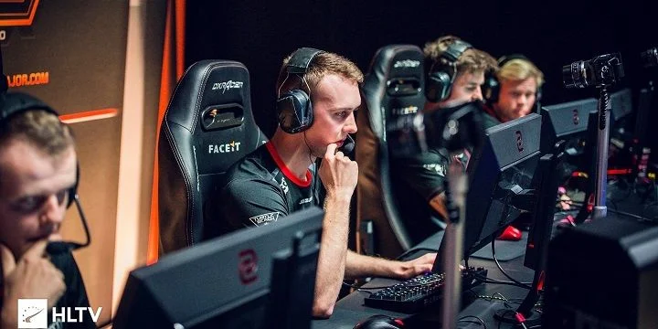 Natus Vincere - Astralis Natus Vincere - Astralis