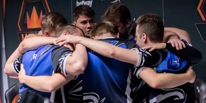 Vega Squadron - Fnatic. Прогноз на CS:GO (14.09.2018) Vega Squadron - Fnatic. Прогноз на CS:GO (14.09.2018)