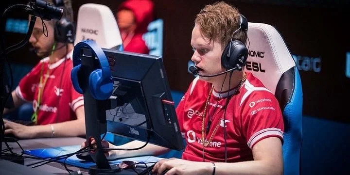 Mousesports - ENCE. Прогноз на CS:GO (09.10.2018)