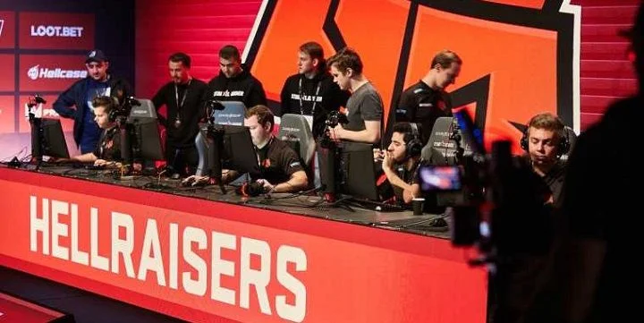 HellRaisers - Avangar HellRaisers - Avangar