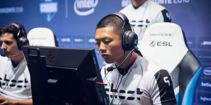 Ghost - Vitality. Прогноз на CS:GO (16.11.2018) Ghost - Vitality. Прогноз на CS:GO (16.11.2018)