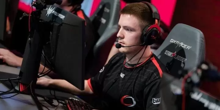 compLexity - Vitality. Прогноз на CS:GO (18.11.2018) compLexity - Vitality. Прогноз на CS:GO (18.11.2018)
