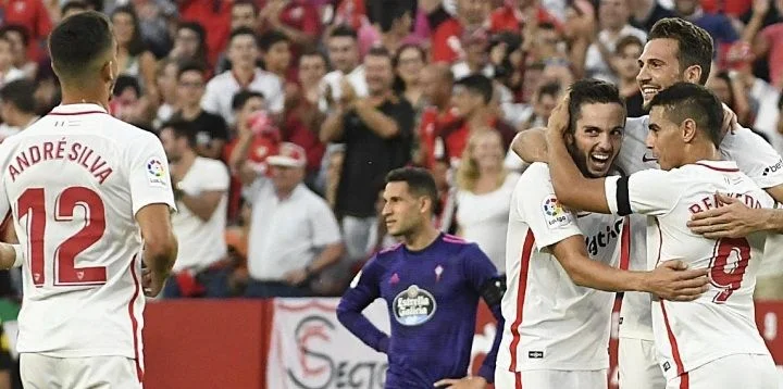 Стандард - Севилья Стандард - Севилья