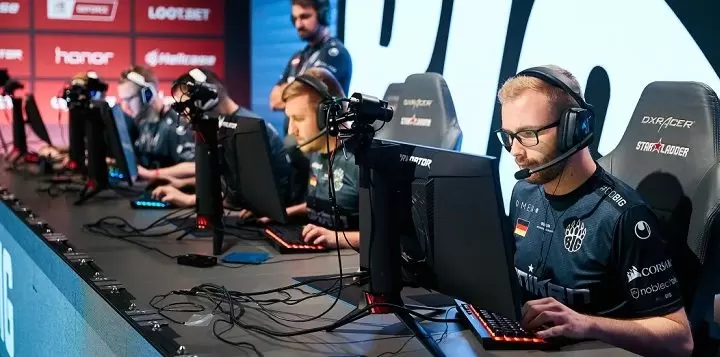 INTZ - BIG. Прогноз на CS:GO (04.12.2018) INTZ - BIG. Прогноз на CS:GO (04.12.2018)