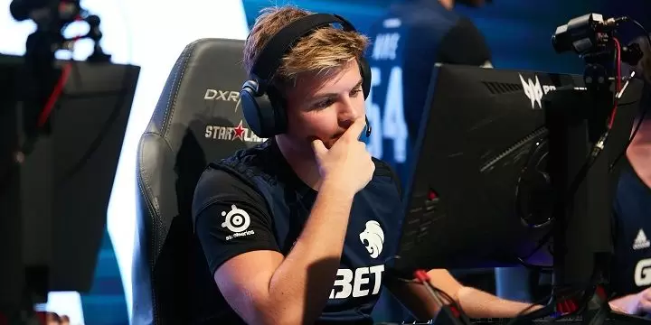 Sharks - North. Прогноз на CS:GO (05.12.2018) Sharks - North. Прогноз на CS:GO (05.12.2018)