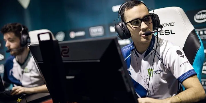 Liquid - Natus Vincere. Прогноз на CS:GO (07.12.2018)