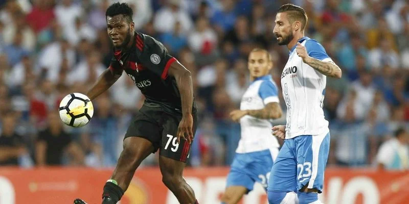 Университатя - Волунтари Университатя - Волунтари