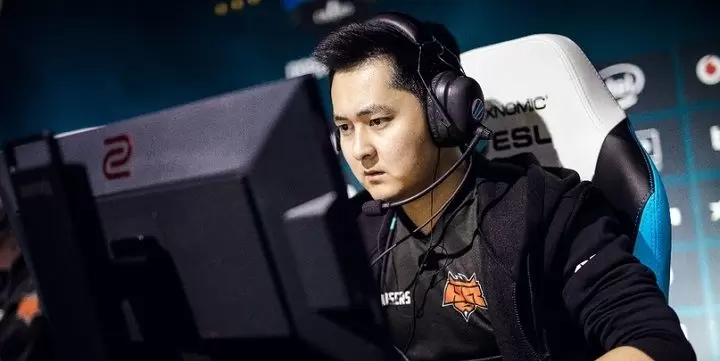 Cloud9 - Hellraisers. Прогноз на CS:GO (23.02.2019) Cloud9 - Hellraisers. Прогноз на CS:GO (23.02.2019)
