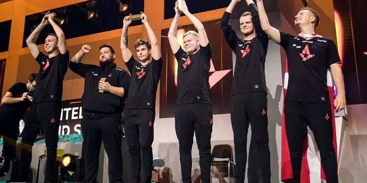 MiBR - Astralis. Прогноз на матч CS:GO (02.03.2019) MiBR - Astralis. Прогноз на матч CS:GO (02.03.2019)