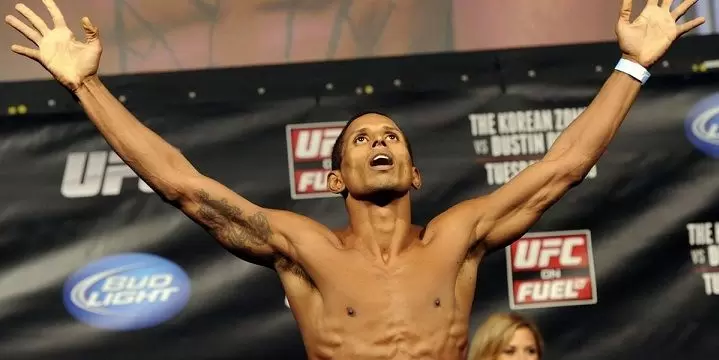 Натаниэль Вуд - Хосе Куиноньес. Прогноз на UFC (17.03.2019) Натаниэль Вуд - Хосе Куиноньес. Прогноз на UFC (17.03.2019)