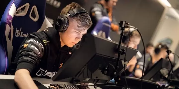 Fnatic - North. Прогноз на матч CS:GO (05.04.2019) Fnatic - North. Прогноз на матч CS:GO (05.04.2019)