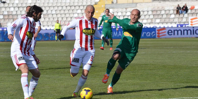 Эрзурумспор - Акхисарспор Эрзурумспор - Акхисарспор