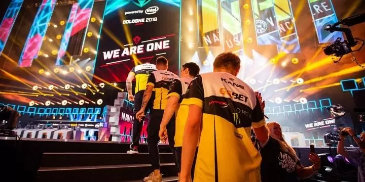 Astralis - Natus Vincere. Прогноз на матч CS:GO (11.05.2019) Astralis - Natus Vincere. Прогноз на матч CS:GO (11.05.2019)