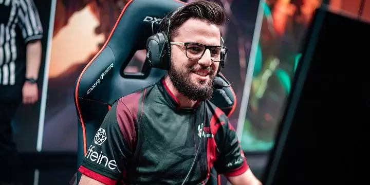 Misfits - exceL. Прогноз на матч League Of Legends (14.06.2019) Misfits - exceL. Прогноз на матч League Of Legends (14.06.2019)