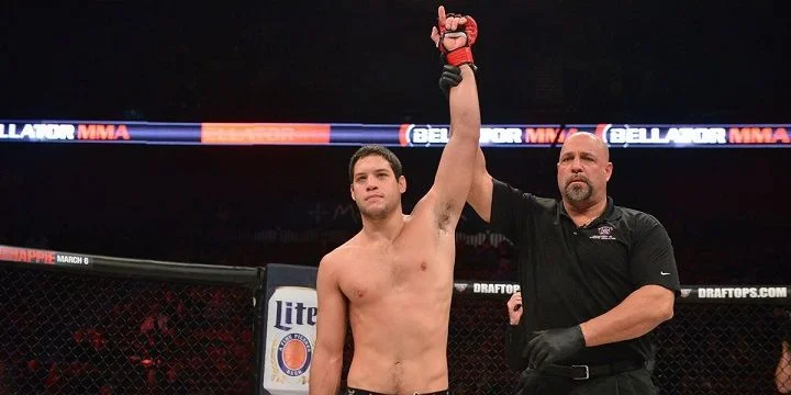 Рори Макдональд - Нейман Грейси. Прогноз на Bellator (15.06.2019) Рори Макдональд - Нейман Грейси. Прогноз на Bellator (15.06.2019)