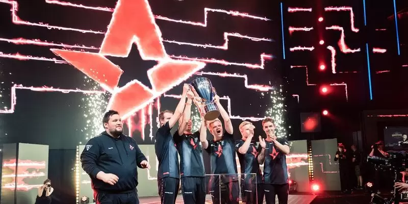 Astralis - Cloud9. Прогноз на матч CS:GO (18.06.2019) Astralis - Cloud9. Прогноз на матч CS:GO (18.06.2019)