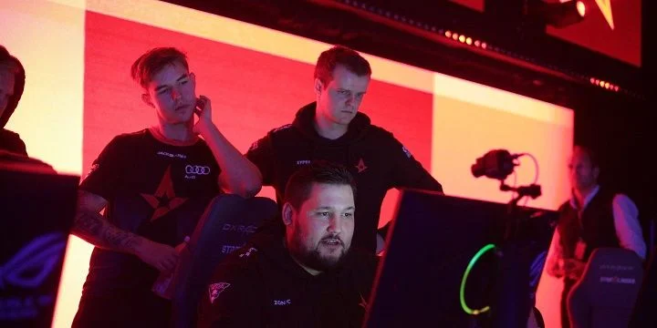 Astralis - BIG. Прогноз на матч CS:GO (02.07.2019) Astralis - BIG. Прогноз на матч CS:GO (02.07.2019)