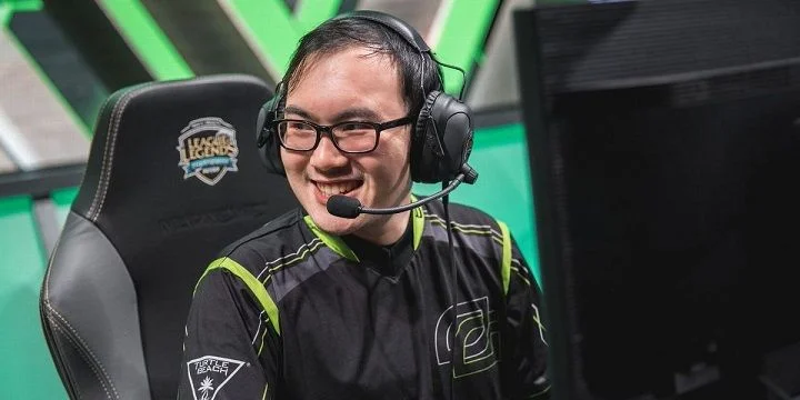 OpTic - Golden Guardians OpTic - Golden Guardians