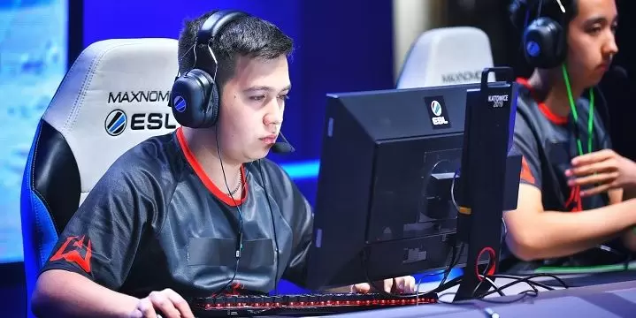 AVANGAR - Online Stars. Прогноз на матч CS:GO (30.07.2019) AVANGAR - Online Stars. Прогноз на матч CS:GO (30.07.2019)