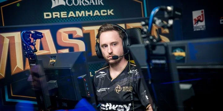 Windigo — NIP. Прогноз на матч CS:GO (16 августа 2019 года) Windigo — NIP. Прогноз на матч CS:GO (16 августа 2019 года)