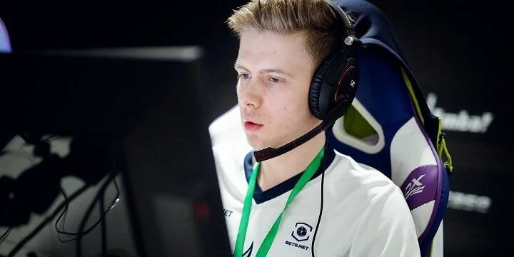 Heretics — Spirit. Прогноз на матч CS:GO (17 августа 2019 года) Heretics — Spirit. Прогноз на матч CS:GO (17 августа 2019 года)