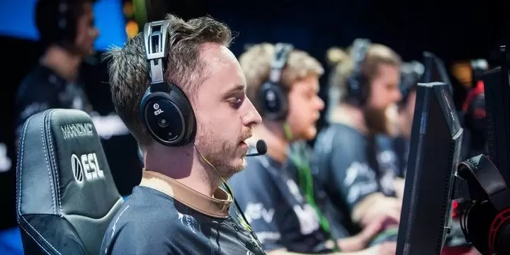 NIP — Spirit. Прогноз на матч CS:GO (18 августа 2019 года) NIP — Spirit. Прогноз на матч CS:GO (18 августа 2019 года)