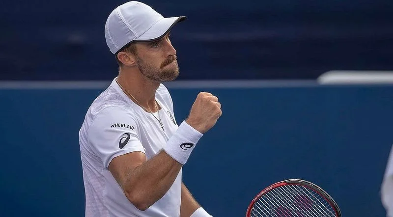 Каспер Рууд — Стив Джонсон. Прогноз на матч ATP Уинстон-Салем (21 августа 2019 года) Каспер Рууд — Стив Джонсон. Прогноз на матч ATP Уинстон-Салем (21 августа 2019 года)