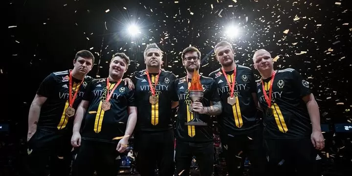 Vitality — Mousesports. Прогноз на матч CS:GO (31 августа 2019 года) Vitality — Mousesports. Прогноз на матч CS:GO (31 августа 2019 года)
