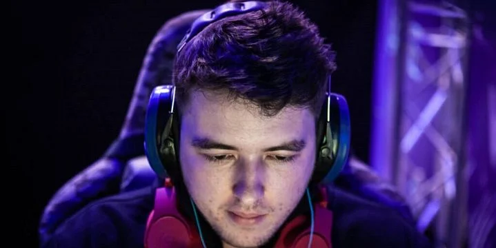 Illuminar — Heretics. Прогноз на матч CS:GO (9 сентября 2019 года) Illuminar — Heretics. Прогноз на матч CS:GO (9 сентября 2019 года)
