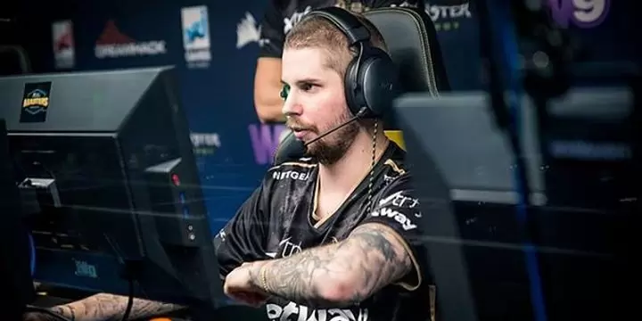 Illuminar — GamerLegion. Прогноз на матч CS:GO (26 сентября 2019 года) Illuminar — GamerLegion. Прогноз на матч CS:GO (26 сентября 2019 года)