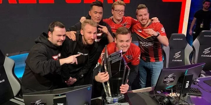 OpTic — FaZe Clan. Прогноз на матч CS:GO (27 сентября 2019 года) OpTic — FaZe Clan. Прогноз на матч CS:GO (27 сентября 2019 года)