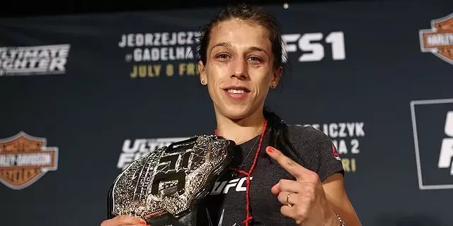 Йоанна Енджейчик — Мишель Уотерсон. Прогноз на UFC (13 октября 2019 года)