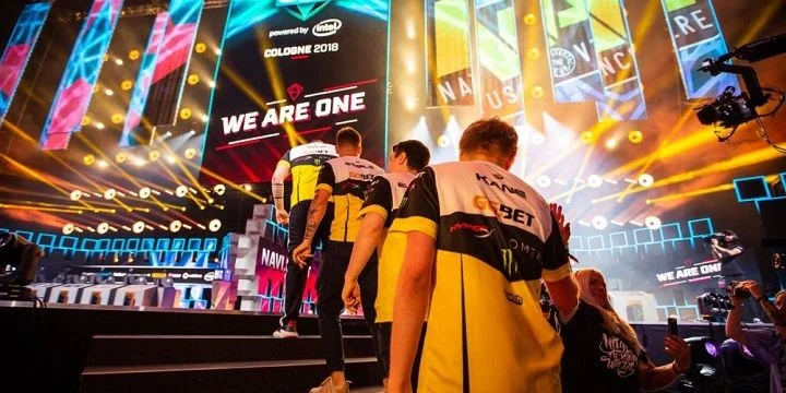 Na'Vi — Windigo. Прогноз на матч CS:GO (18 октября 2019 года)